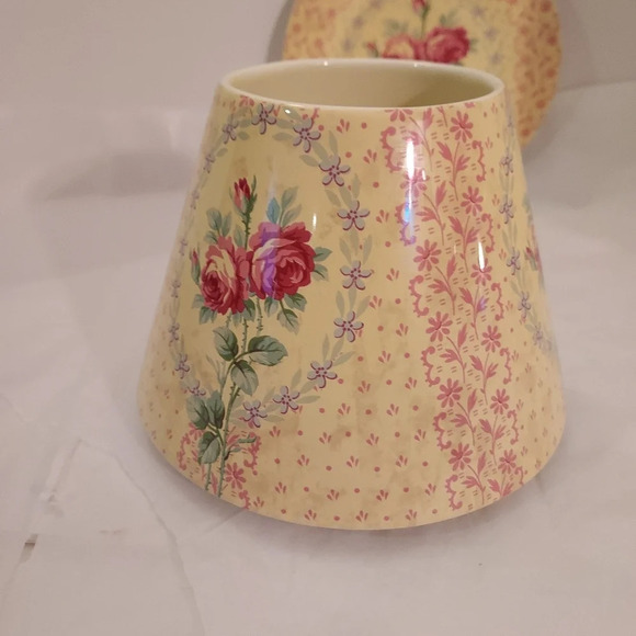 Yankee Candle Large Jar Rose Floral Design Shade and Matching Plate - Picture 4 of 10